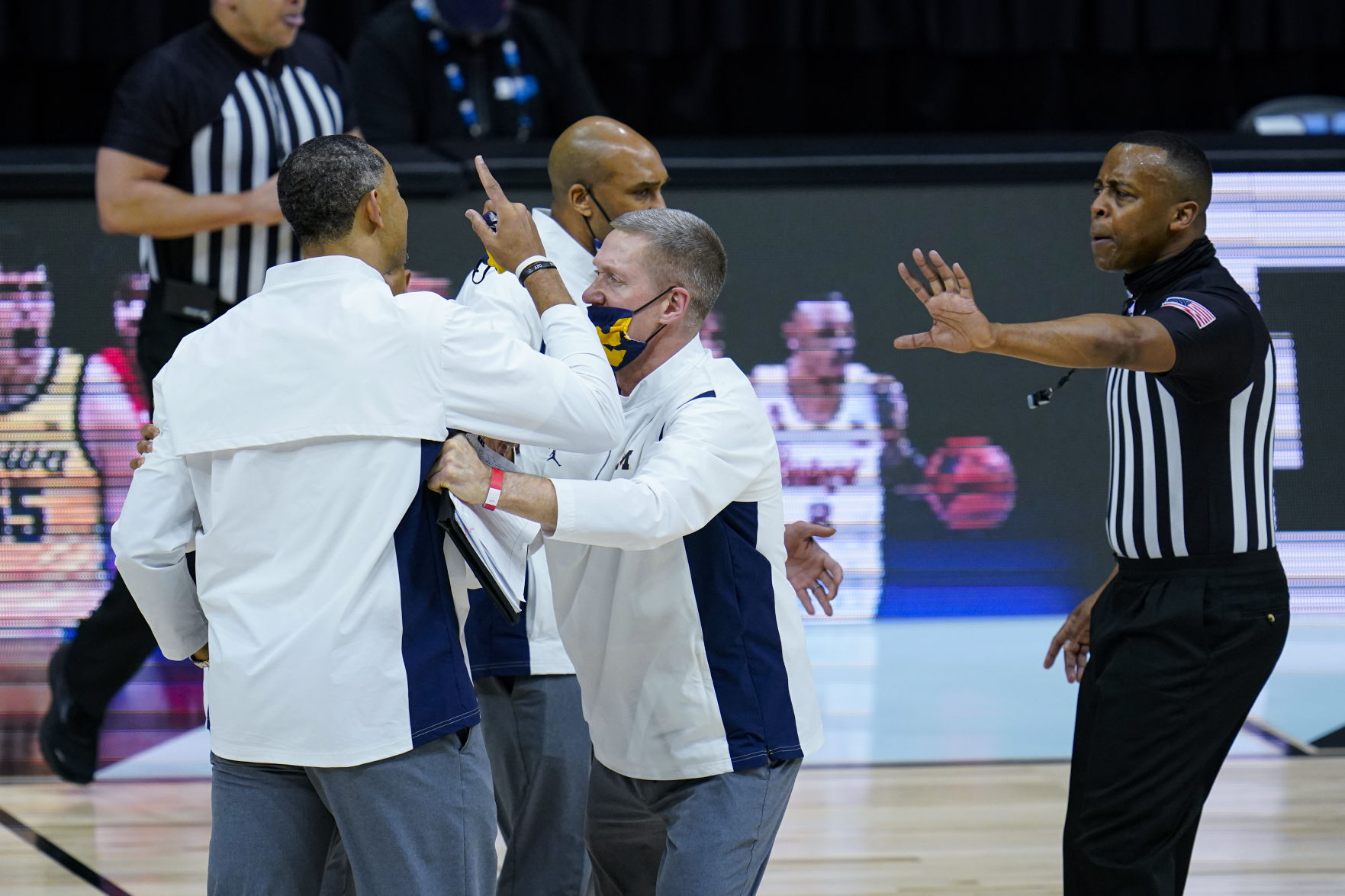 B10 Maryland Michigan Basketball